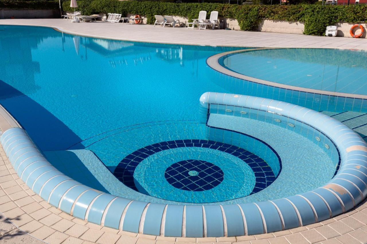 Appartamento Atlantis Sirmione Kültér fotó